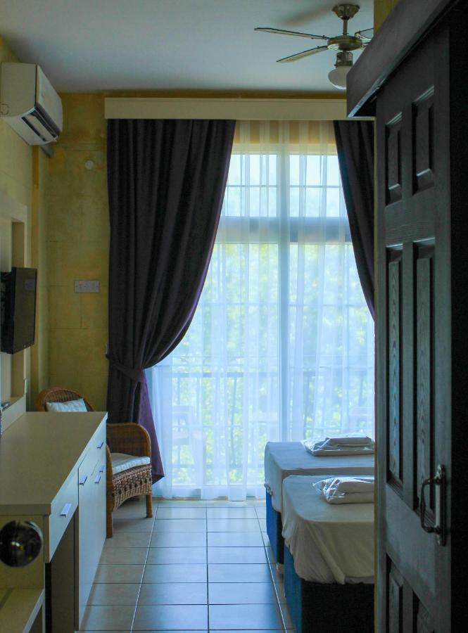 Bed & Breakfast Lapida Garden *